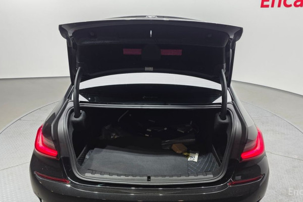 2022 BMW 3 серии с пробегом 29 445 км