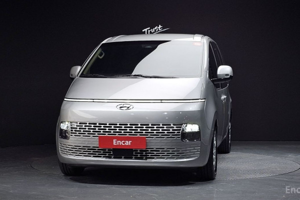 2022 Hyundai Staria с пробегом 91 978 км