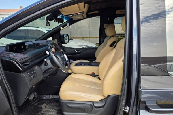 2022 Hyundai Staria с пробегом 98 268 км