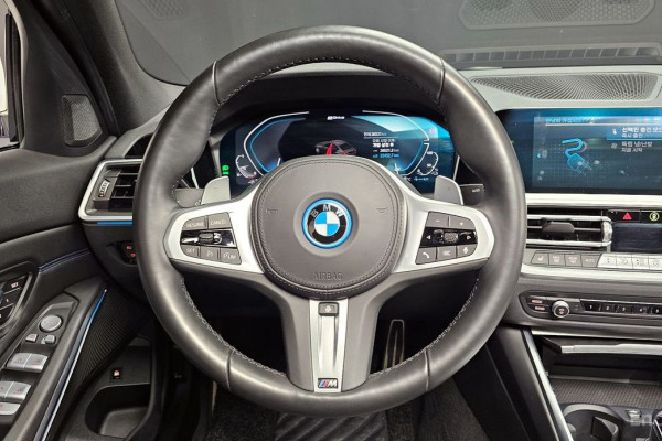 2022 BMW 3 серии с пробегом 36 531 км