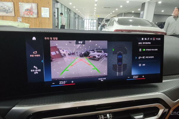 2023 BMW 3 серии с пробегом 9 899 км