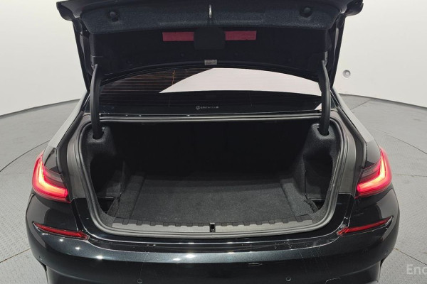 2022 BMW 3 серии с пробегом 55 148 км