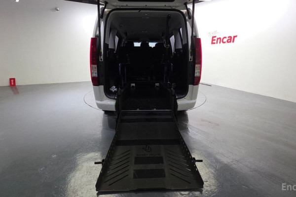 2022 Hyundai Staria с пробегом 73 899 км