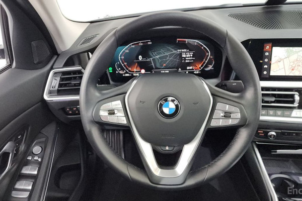 2022 BMW 3 серии с пробегом 16 452 км