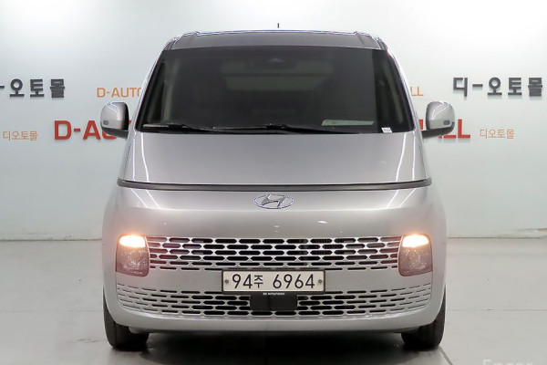2021 Hyundai Staria с пробегом 43 100 км