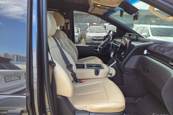 2022 Hyundai Staria с пробегом 98 268 км