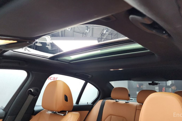 2022 BMW 3 серии с пробегом 58 813 км