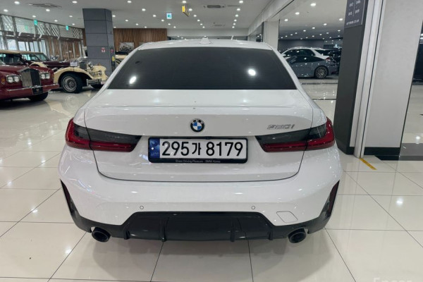 2023 BMW 3 серии с пробегом 30 778 км