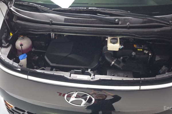 2022 Hyundai Staria с пробегом 46 066 км