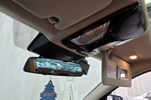 2023 BMW 3 серии с пробегом 64 889 км