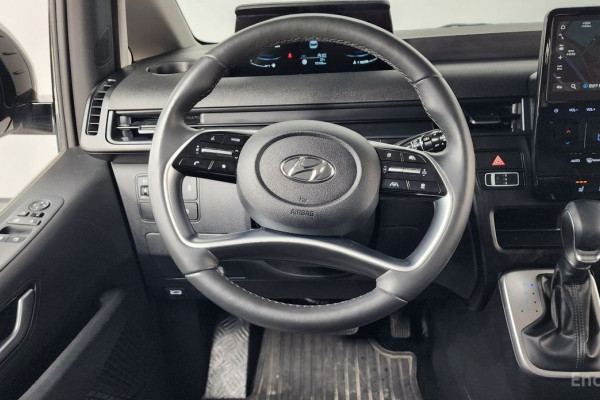 2022 Hyundai Staria с пробегом 93 106 км