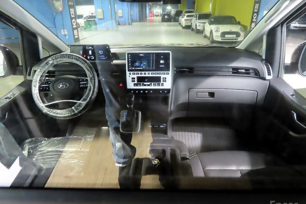 2021 Hyundai Staria с пробегом 43 100 км