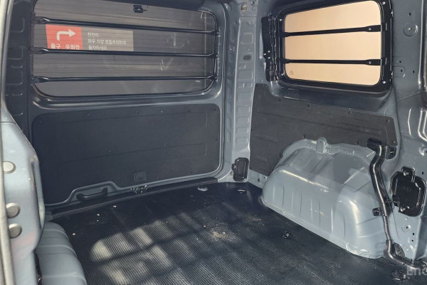 2021 Hyundai Staria с пробегом 86 726 км