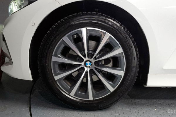 2023 BMW 3 серии с пробегом 16 491 км