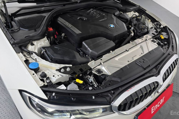 2022 BMW 3 серии с пробегом 25 309 км