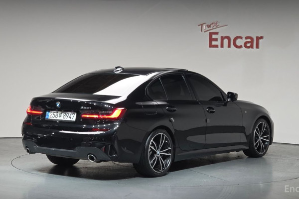 2022 BMW 3 серии с пробегом 68 797 км