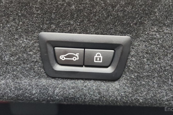 2022 BMW 3 серии с пробегом 12 522 км