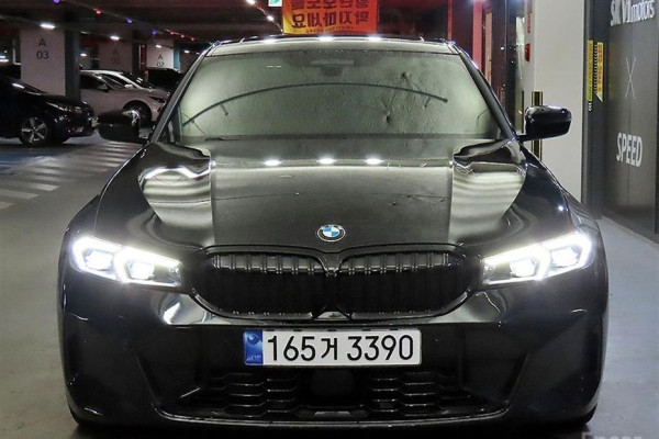 2023 BMW 3 серии с пробегом 35 650 км