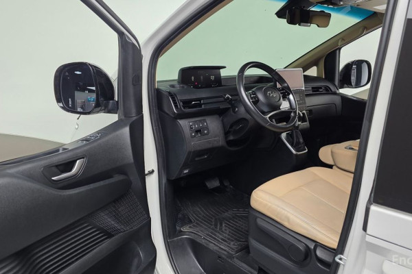 2022 Hyundai Staria с пробегом 96 146 км