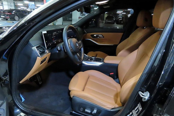 2023 BMW 3 серии с пробегом 35 650 км