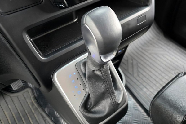2022 Hyundai Staria с пробегом 61 361 км