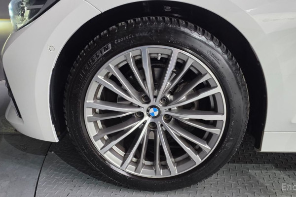 2022 BMW 3 серии с пробегом 57 816 км