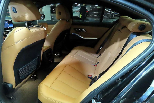 2023 BMW 3 серии с пробегом 35 650 км