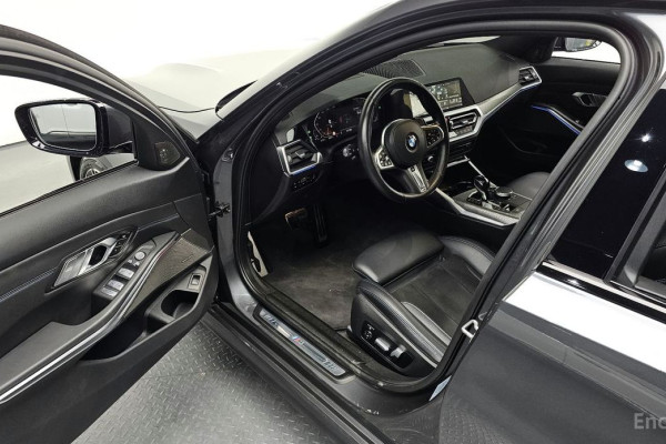 2021 BMW 3 серии с пробегом 50 458 км