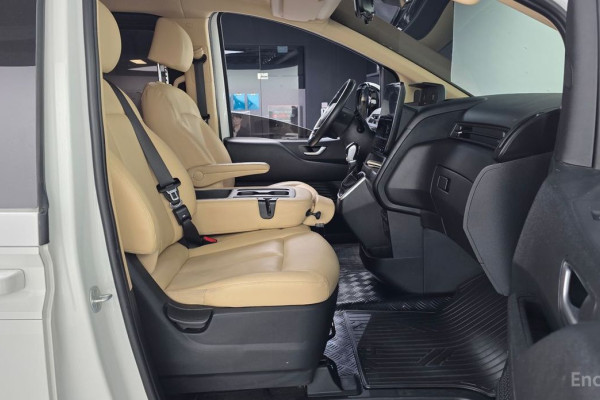 2022 Hyundai Staria с пробегом 96 146 км
