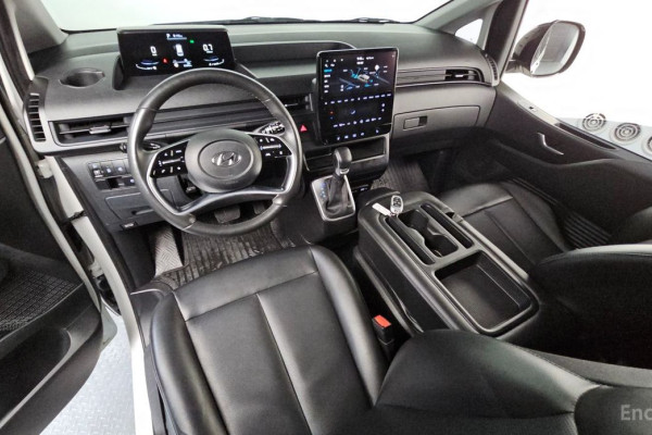 2022 Hyundai Staria с пробегом 37 692 км