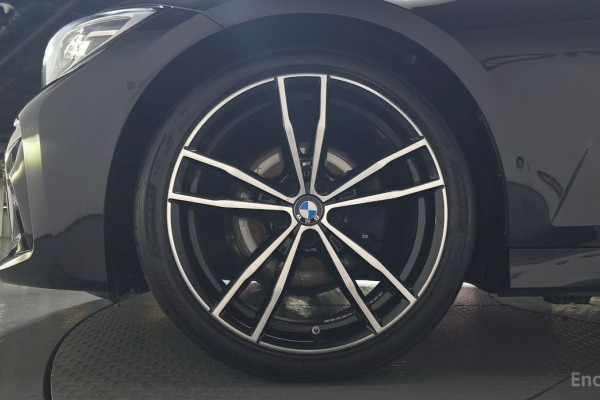 2022 BMW 3 серии с пробегом 68 797 км