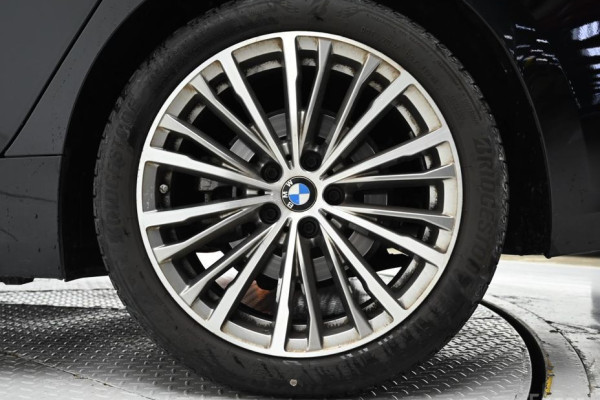 2021 BMW 3 серии с пробегом 37 485 км