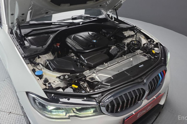 2021 BMW 3 серии с пробегом 37 928 км