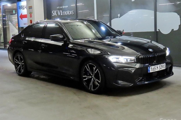 2023 BMW 3 серии с пробегом 35 650 км