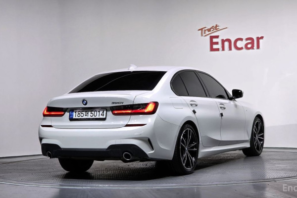 2022 BMW 3 серии с пробегом 28 467 км