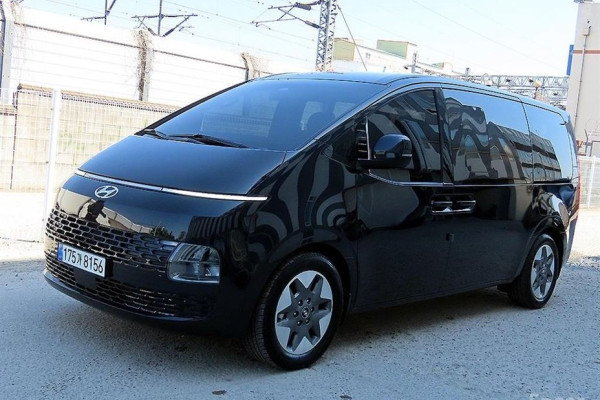 2022 Hyundai Staria с пробегом 44 057 км