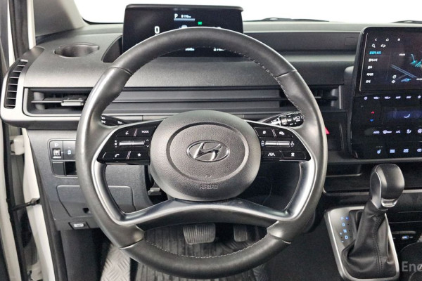 2022 Hyundai Staria с пробегом 37 692 км
