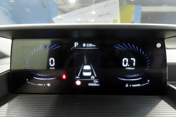 2021 Hyundai Staria с пробегом 43 100 км