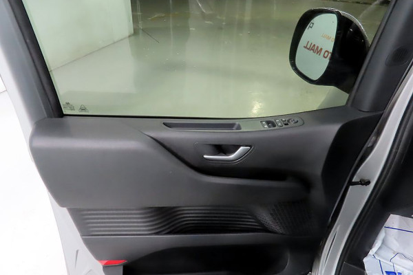 2021 Hyundai Staria с пробегом 43 100 км