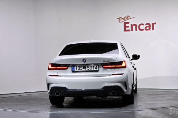 2022 BMW 3 серии с пробегом 28 467 км