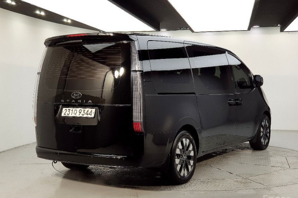 2022 Hyundai Staria с пробегом 68 848 км