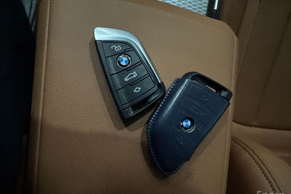 2023 BMW 3 серии с пробегом 30 778 км