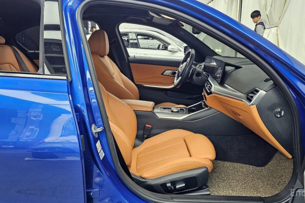 2022 BMW 3 серии с пробегом 29 824 км