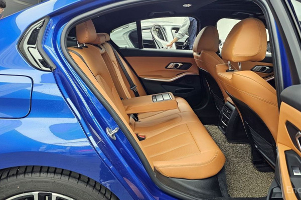 2022 BMW 3 серии с пробегом 29 824 км