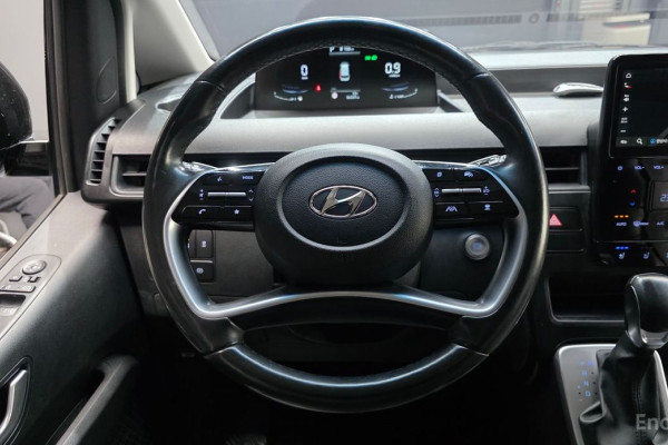 2022 Hyundai Staria с пробегом 56 337 км