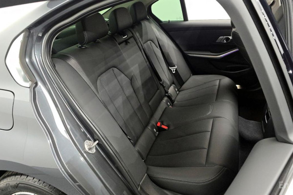 2022 BMW 3 серии с пробегом 14 432 км