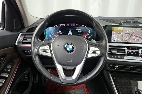 2022 BMW 3 серии с пробегом 17 434 км