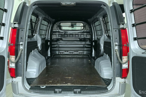 2022 Hyundai Staria с пробегом 61 361 км