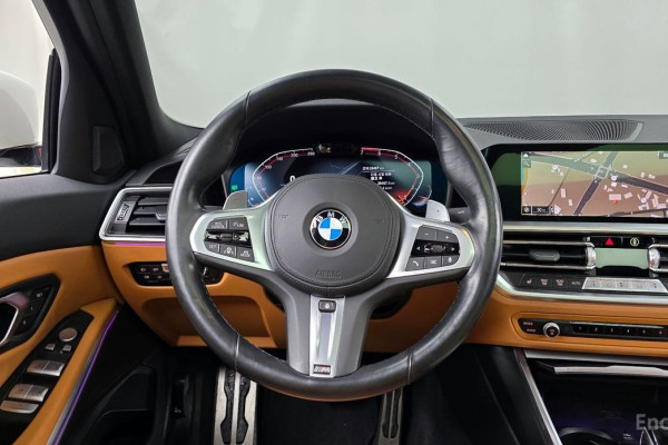 2022 BMW 3 серии с пробегом 28 467 км