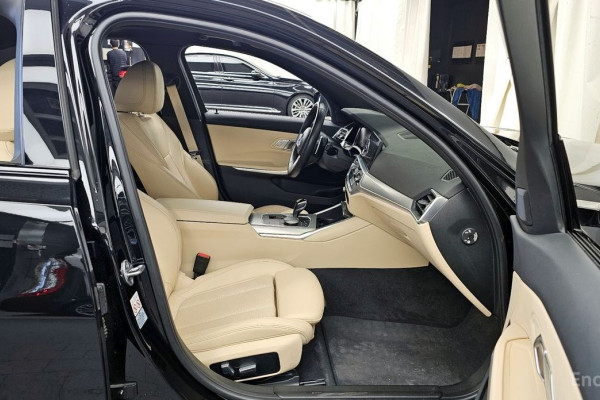 2022 BMW 3 серии с пробегом 76 272 км